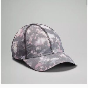Baller Hat *Soft IIBM ONE SIZE. Grey, pink, & white tie dye hat Lululemon